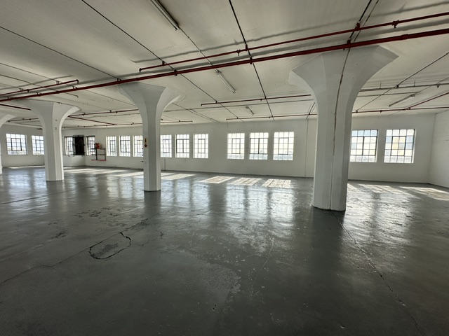 To Let Commercial Property for Rent in Woodstock Western Cape